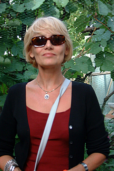 Beáta Schmidt, 2000 Budapest